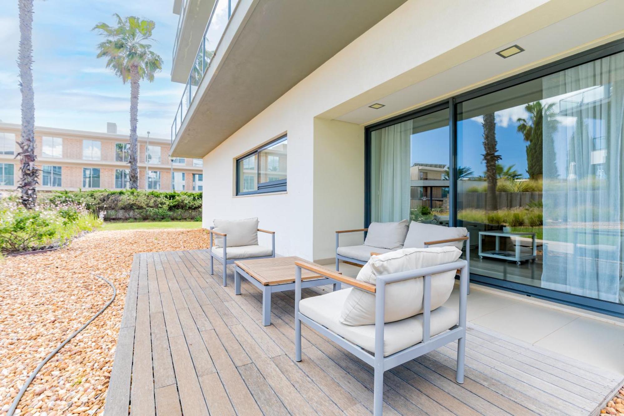 Cavalo Preto Luxury Beach Apartment By Golden Zenith Quarteira Exterior photo